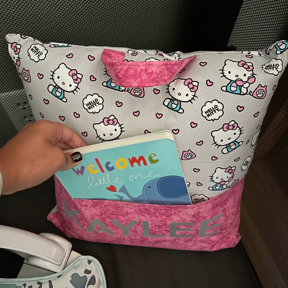 Book Holder / Pillow with handle